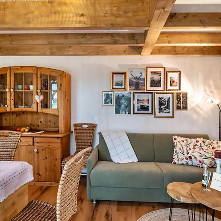 Vroni Ebersbach-Musbach