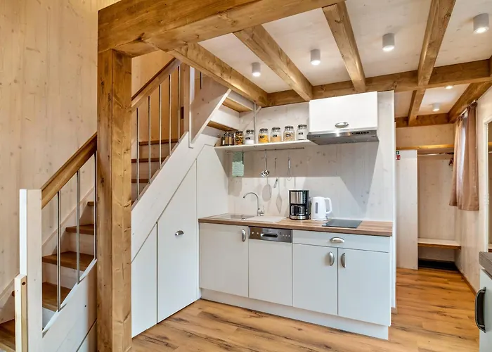 Vroni Ebersbach-Musbach